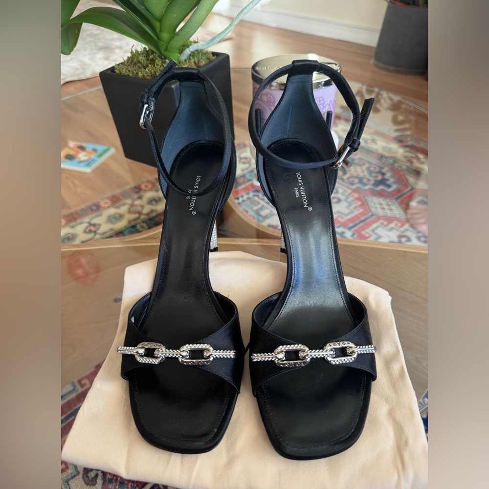Louis Vuitton Diva Sandal